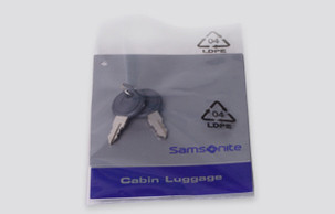 Debasafe_Detail_2 Debabag Flachbeutel gefüllt mit einem Schlüssel